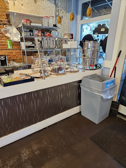 Uptown Sweets & Treats