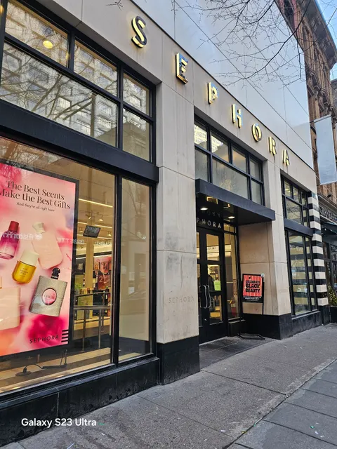 SEPHORA