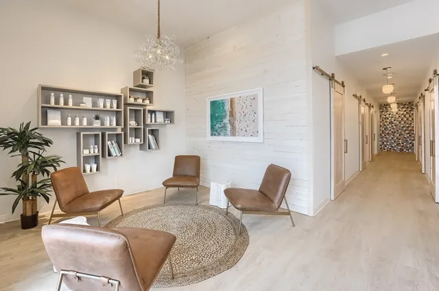 SUGARED + BRONZED (Lakewood)