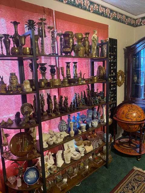 Nonnu & Lola’s Home Bakery / The Trickster’s Apothecary LLC