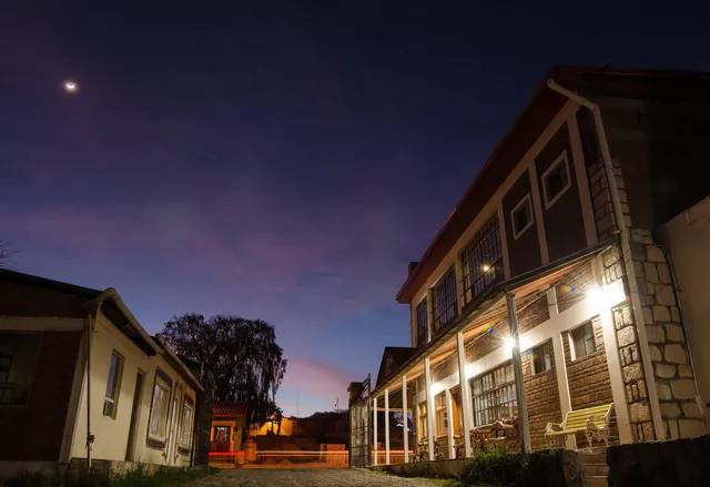 Cascada Inn Hotel & Tours