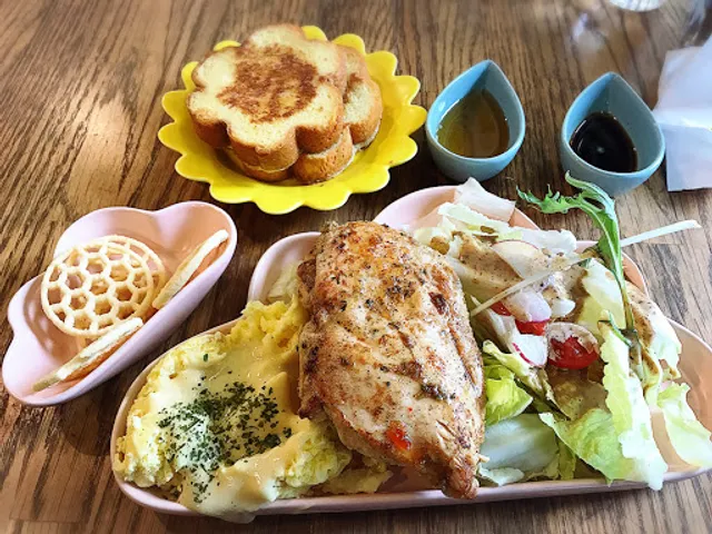 FRENCH TOAST FACTORY 府中旗艦店(早午餐,舒芙蕾,法式吐司）