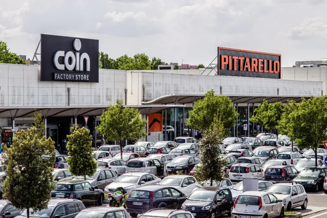 Meraville • Parco Commerciale