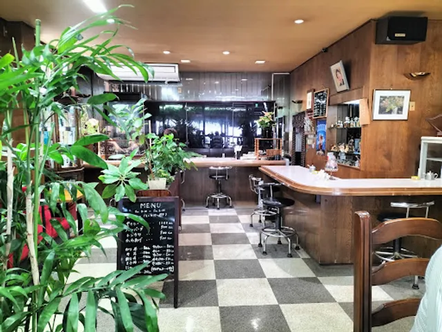 ローラン 1F喫茶 2F雀荘