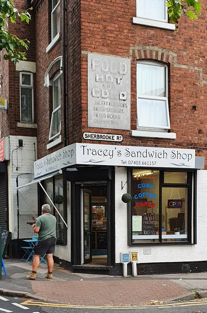Tracey's Sandwich Shop