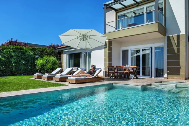 Sunny Villas Resort & Spa Hanioti