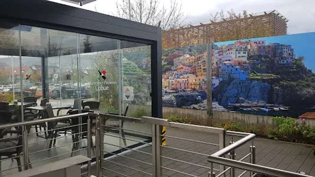 Lobue Feinkost & Vinothek