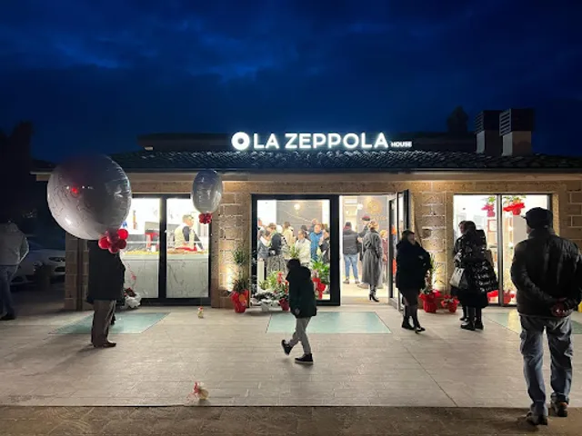 “La Zeppola House” Pasticceria Gelateria Caffetteria
