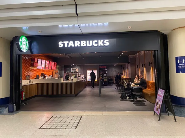 Starbucks Coffee, Platform 16