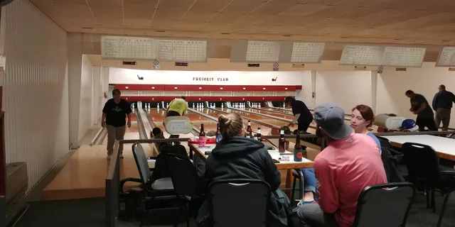 Freiheit Bowling Club
