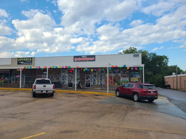 Cash Village Shopping Center