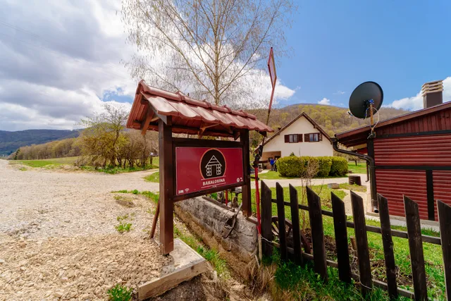 Bakalovina House