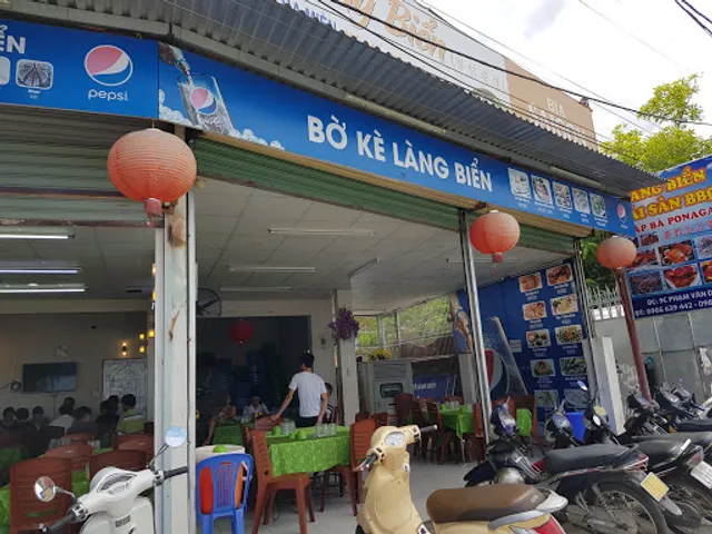 Nôm Nôm Restaurant