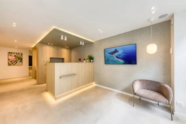 VDA Smile - Orthodontie Enfant/ Adulte à Ville d'Avray - Dr Kelly Bouaziz & Dr Léa Korchia