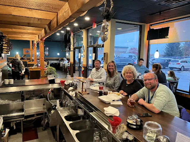 That'sa Pizza: N. Long Lake Rd