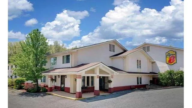 Super 8 by Wyndham Newburgh/West Point Near Stewart Airport