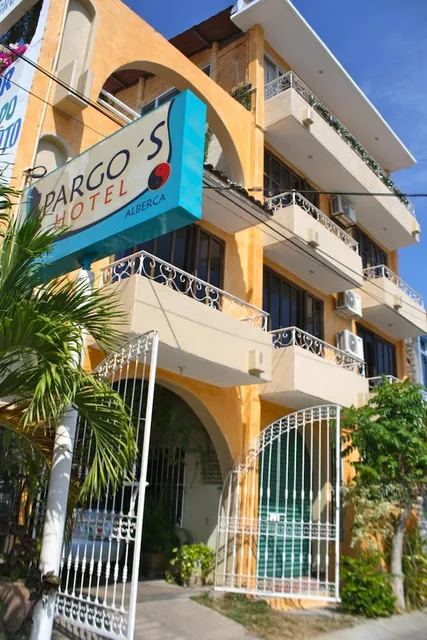 Pargo's Hotel & Cowork