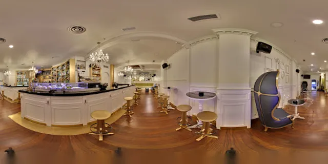 Casablanca Coctelería Pub