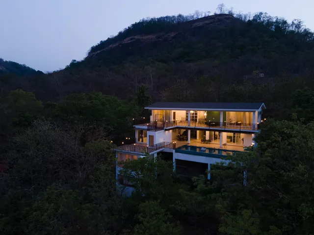 The White Bloom Villa