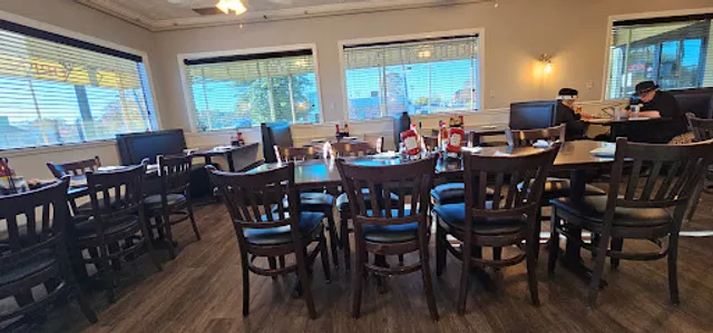 Greek Village Restaurant & Lounge