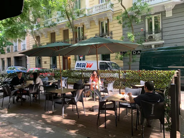 Thai Retiro - thai restaurant