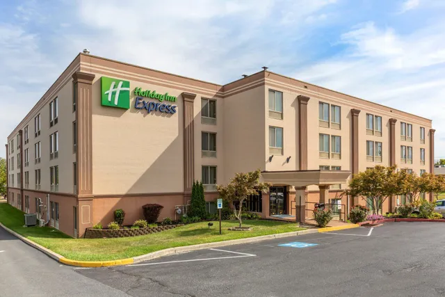 Holiday Inn Express Harrisburg SW - Mechanicsburg by IHG