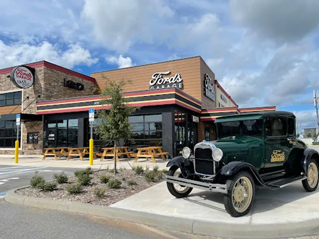 Ford's Garage Daytona