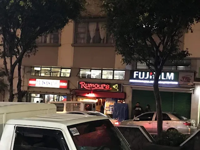 Rumours Bar and Restaurant