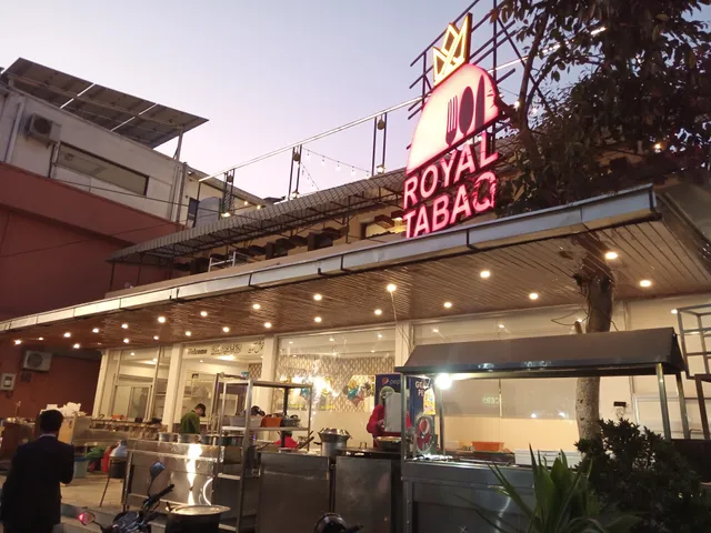 Royal Tabaq Restaurant