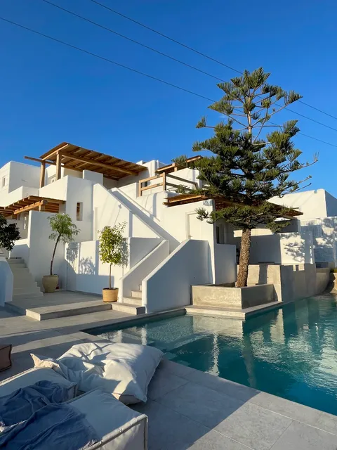 My Comfy Luxury Rooms & Suites