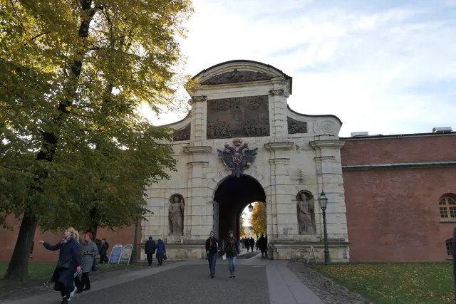 Государственный музей истории Санкт-Петербурга, Выставка фарфора и стекла XVIII-XXI веков