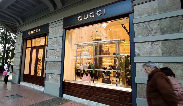 Gucci Athens - Panepistimiou