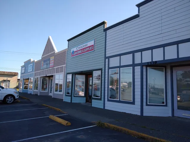 Crescent Uniforms & Supplies