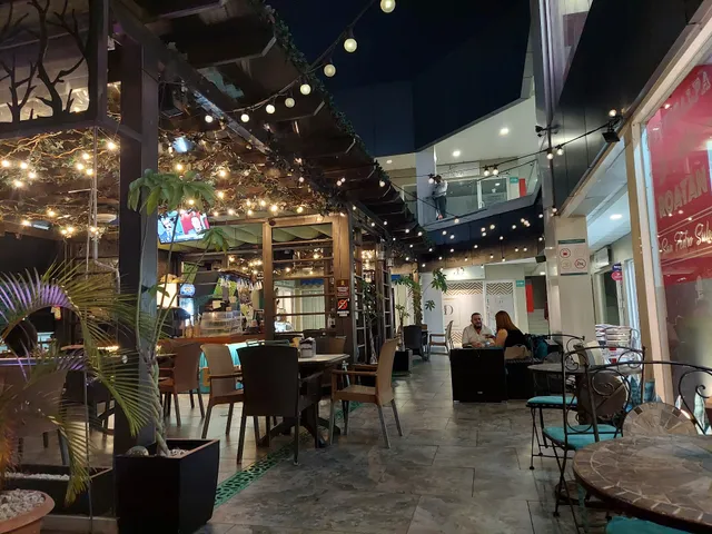 Coffeeholics Espresso Bar