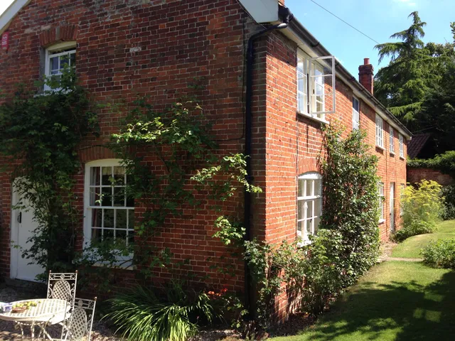 Crown House Great Glemham