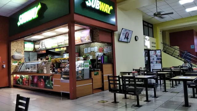 Subway Clínica Bíblica