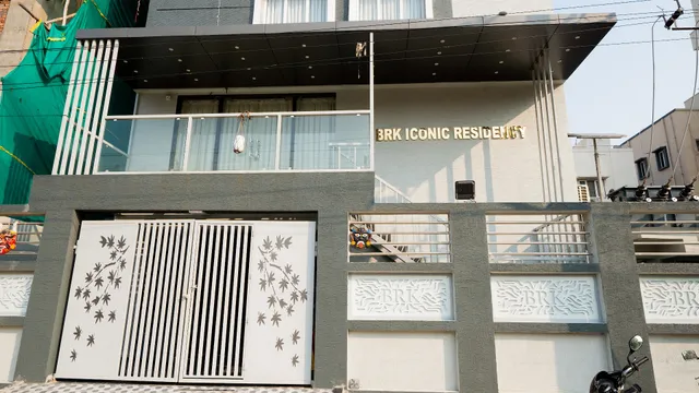 HOTEL BRK ICONIC RESIDENCY