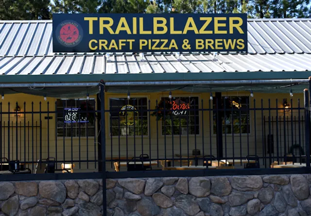 Trailblazer Craft Pizza & Brews