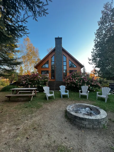 LE CHALET DE LUXE - THE HIDEAWAY LUXURY CHALET