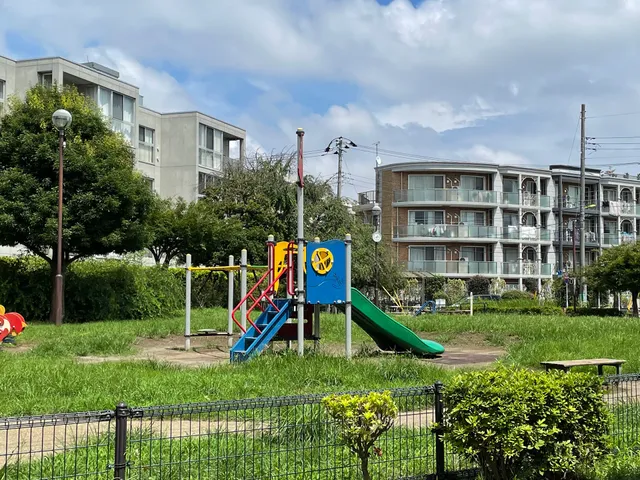 Setagaya Kuritsu Kamatamaekochi Park