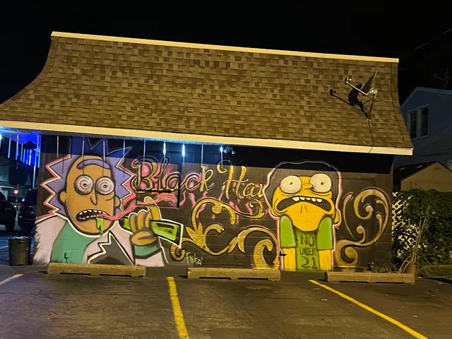 Blackhawks Tobacco & Vape