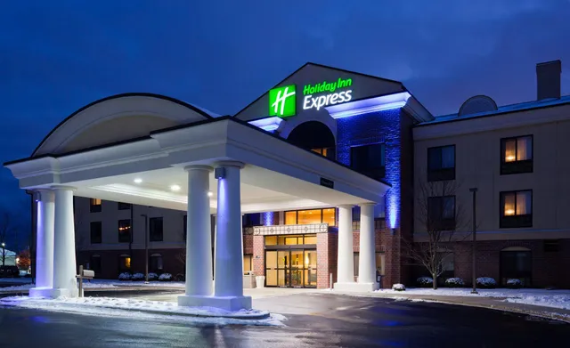Holiday Inn Express Milwaukee N-Brown Deer/Mequon by IHG