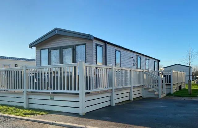 Ross and Coates Luxury Breaks