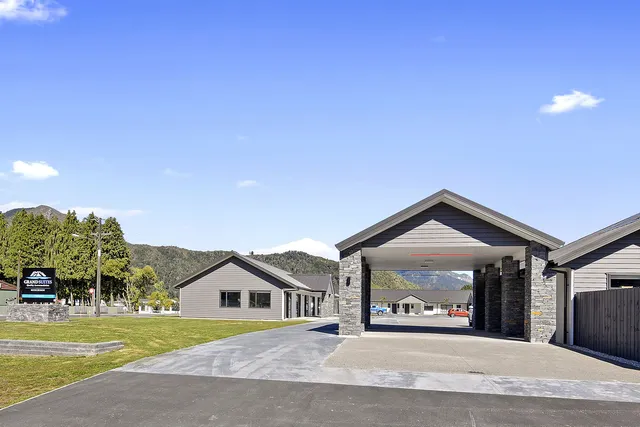 Grand Suites Murchison