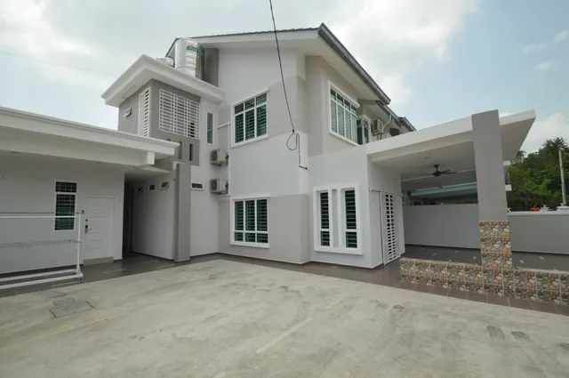 Weston Residence Homestay