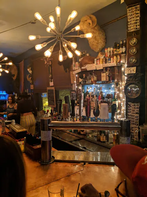 Flatiron Bar and Restaurant