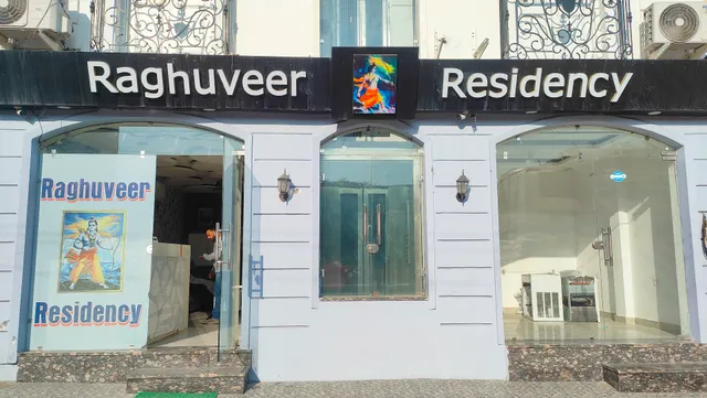 Hotel Raghuveer Residency