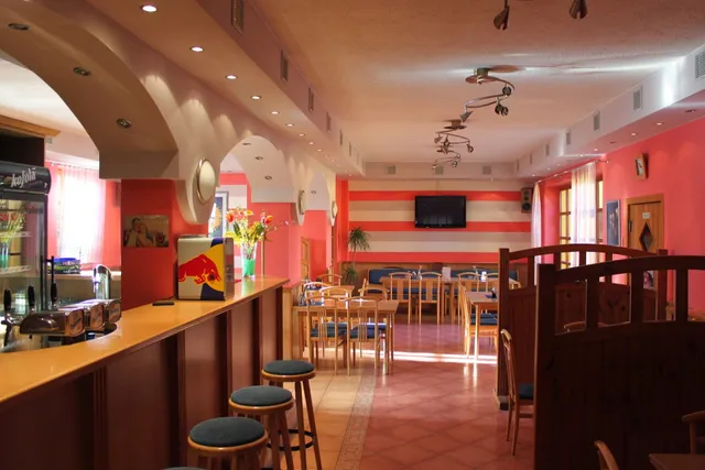 Restaurace a jídelna U Minervy