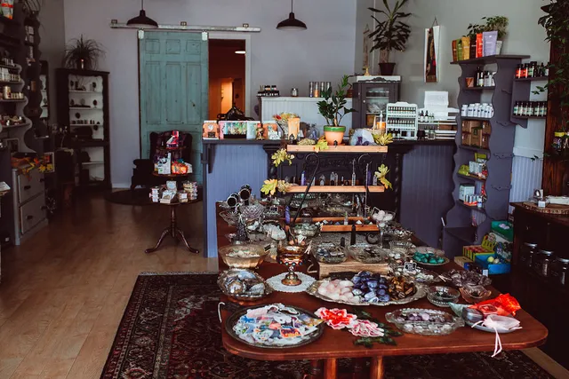 Lavender Moon Holistic Spa & Shoppe