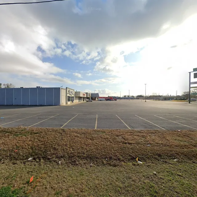 Tiffany Plaza Shopping Center